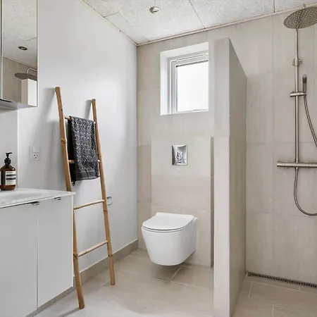 1628-melby-carl-brissonsvej-24 * Melby