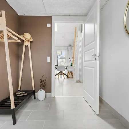 1628-melby-carl-brissonsvej-24 펜션 *